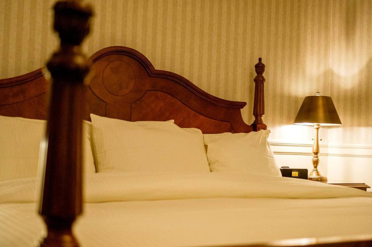 Hotel 340 Saint Paul Dış mekan fotoğraf